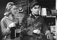 Kinder, Mütter und ein General [DVD], 7