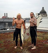 Keep Surfing [DVD], 1