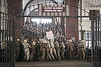 Mandela - Un long chemin vers la liberté [DVD], 8