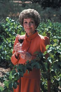 Falcon Crest - Staffel 1 [DVD], 2