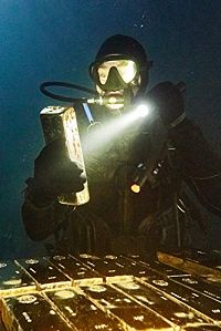 Renegades - Mission of Honor [Blu-ray], 8