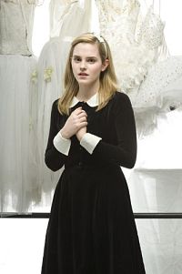 Ballet Shoes [Blu-ray], 5