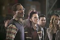 Freaks of nature [DVD], 3