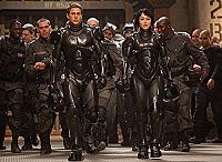 Pacific Rim [DVD], 5