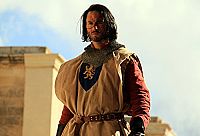 Tribute des Throns [DVD], 1