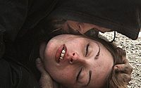 Heaven knows what [Blu-ray], 2