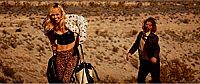 It stains the sands red [Blu-ray], 9