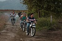 Loving Pablo [Blu-ray], 6