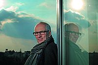 In Zeiten des abnehmenden Lichts, 2