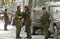 In the land of blood and honey [DVD], 6