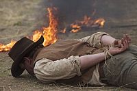 Heathens and Thieves - Das Glück ist mit dem Bösen [Blu-ray], 4