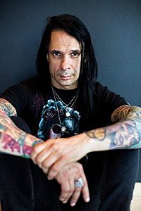 Der Knochenbrecher, 2