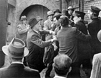 Der Zwang zum Bösen [DVD], 9