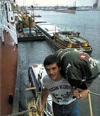 Schweizer Schiffe auf allen Weltmeeren. , 1