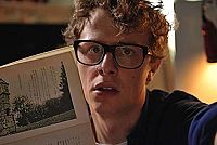 Pas très normales activités [DVD], 3