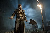 I, Frankenstein [DVD], 4