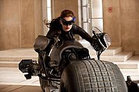 The dark knight rises [DVD], 9