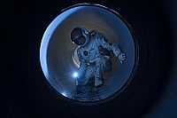 The last days on Mars [DVD], 6