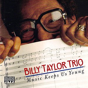 Music Keeps Us Young [CD]