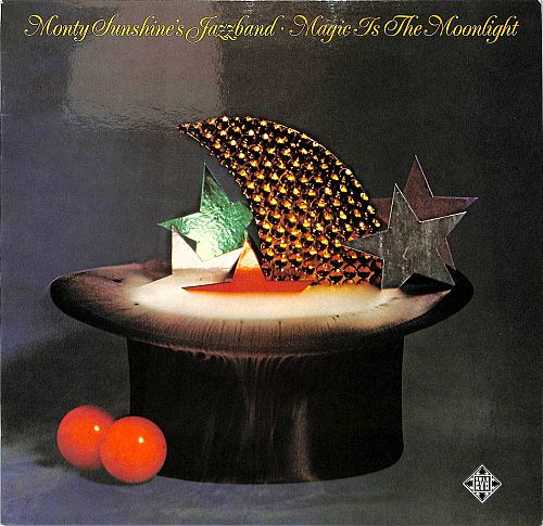 Magic Is The Moonlight [Vinyl]