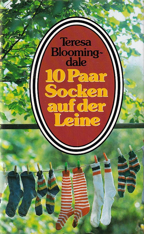 10 Paar Socken auf der Leine