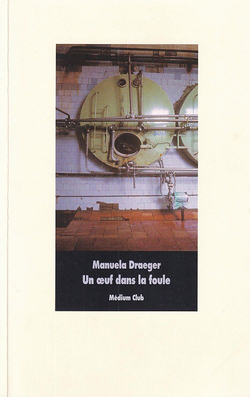 Un oeuf dans la foule