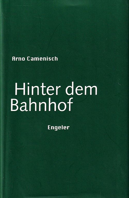 Hinter dem Bahnhof